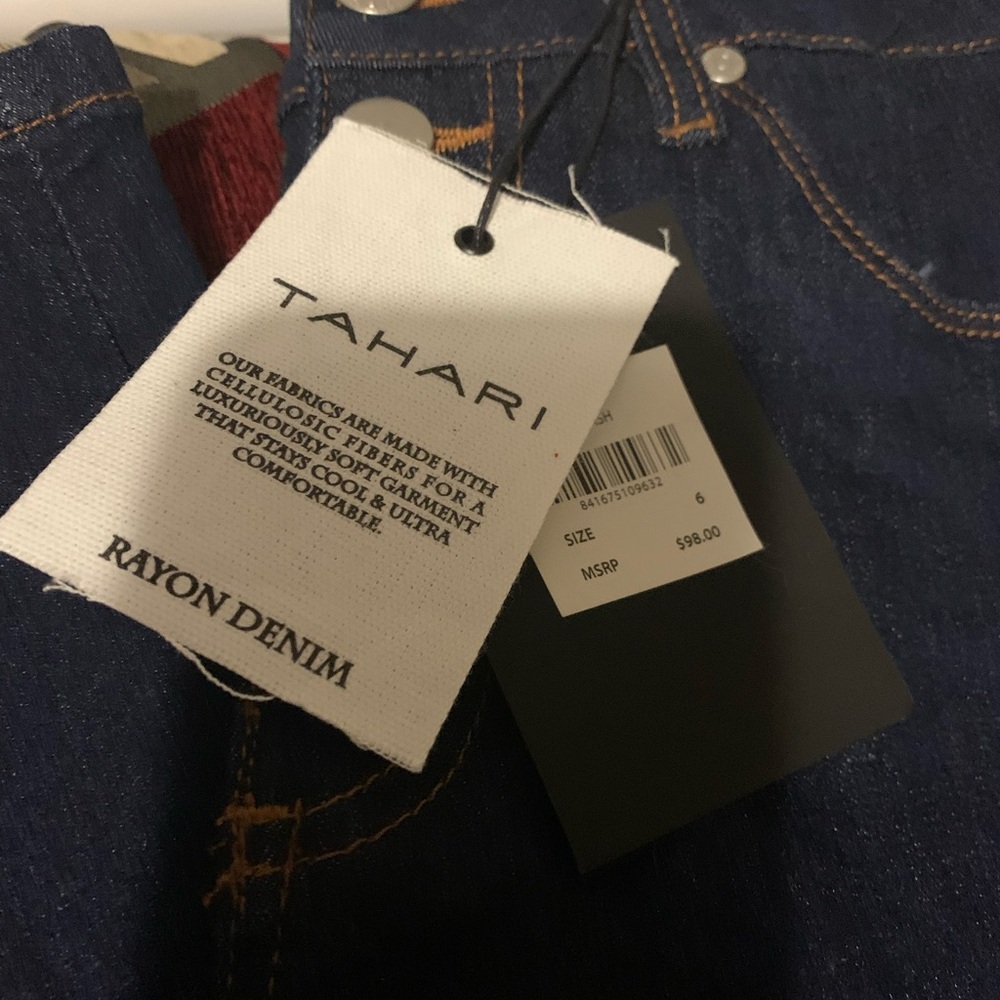 Tahari Indigo Skinny Jeans - Picture 3 of 3
